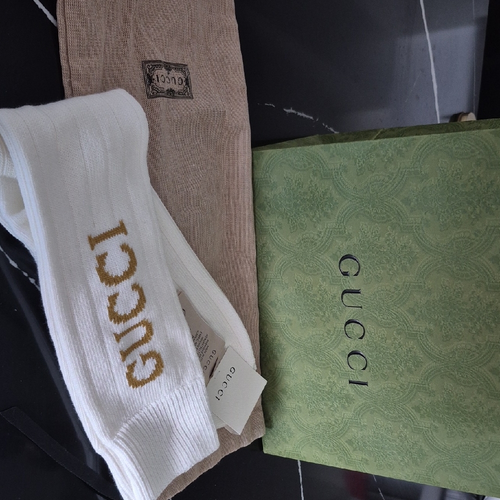 Gucci White and Gold Logo Socks